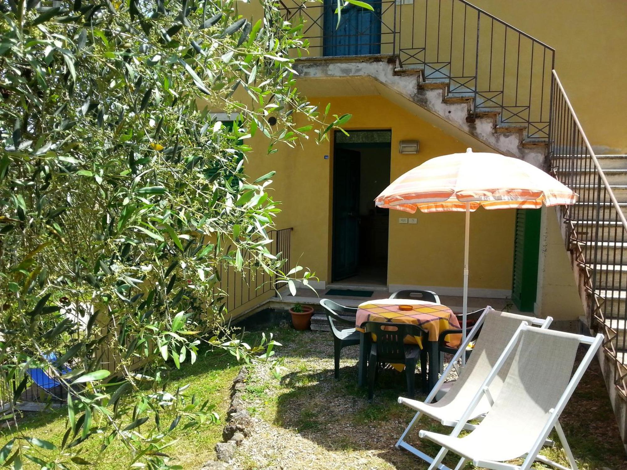 Residence Le Meridiane Siena Værelse billede